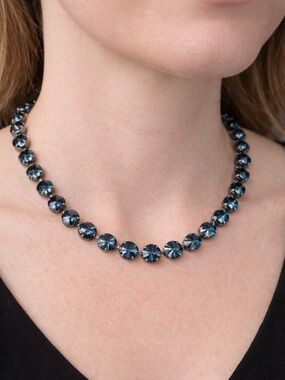 Handmade Montana Sapphire Swarovski Crystal Rivoli Necklace 17 " Made in Italy